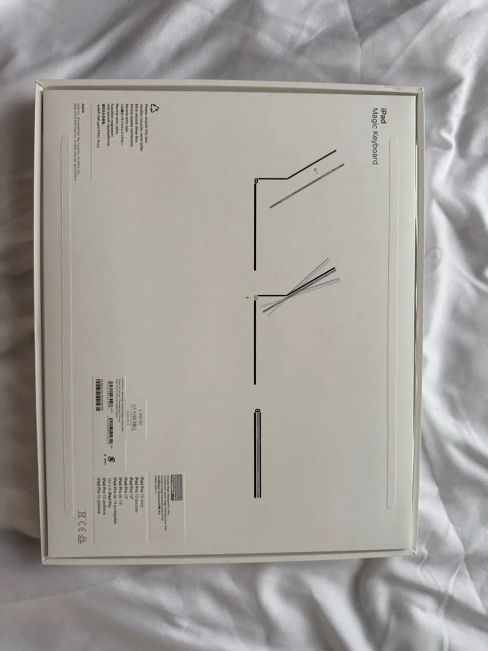 Apple iPad Magic Keyboard in Black